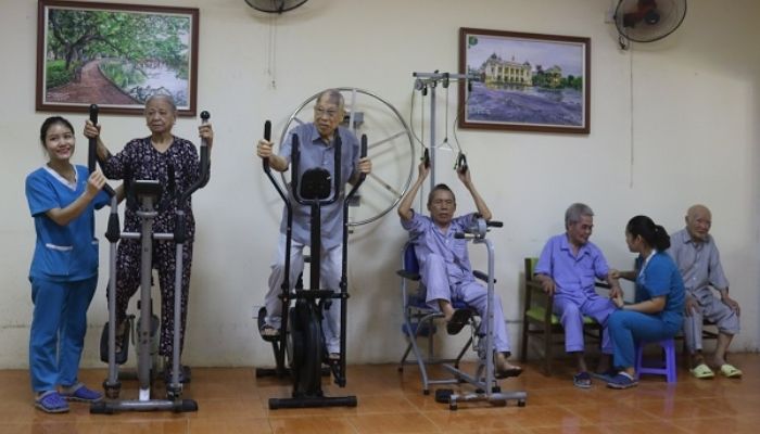 Tổng hợp các viện dưỡng lão chăm sóc người cao tuổi sau đột quỵ