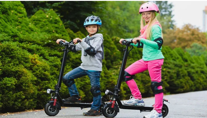 Xe trượt Scooter giúp xương bé chắc khỏe, tăng trưởng chiều cao