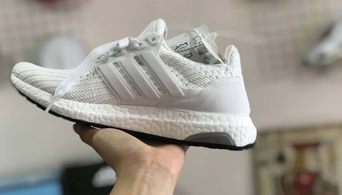 Adidas - Thương hiệu giày Replica tại Xám Sneaker được lựa chọn nhiều nhất