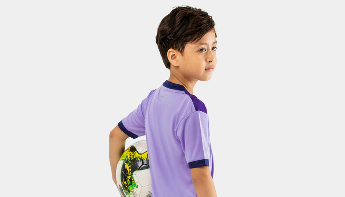 Áo bóng đá trẻ em tại AOBONGDA.VN được thiết kế dành riêng cho các em nhỏ