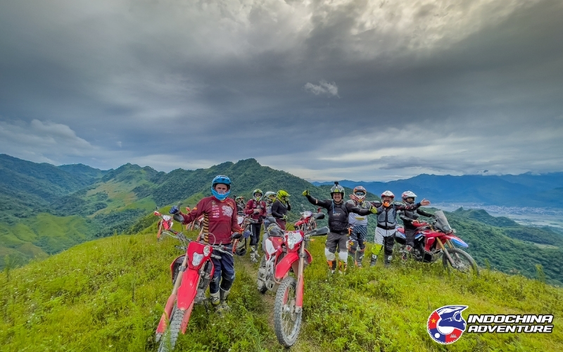 công ty chuyên tổ chức tour phượt bằng xe máy IAdventureTours