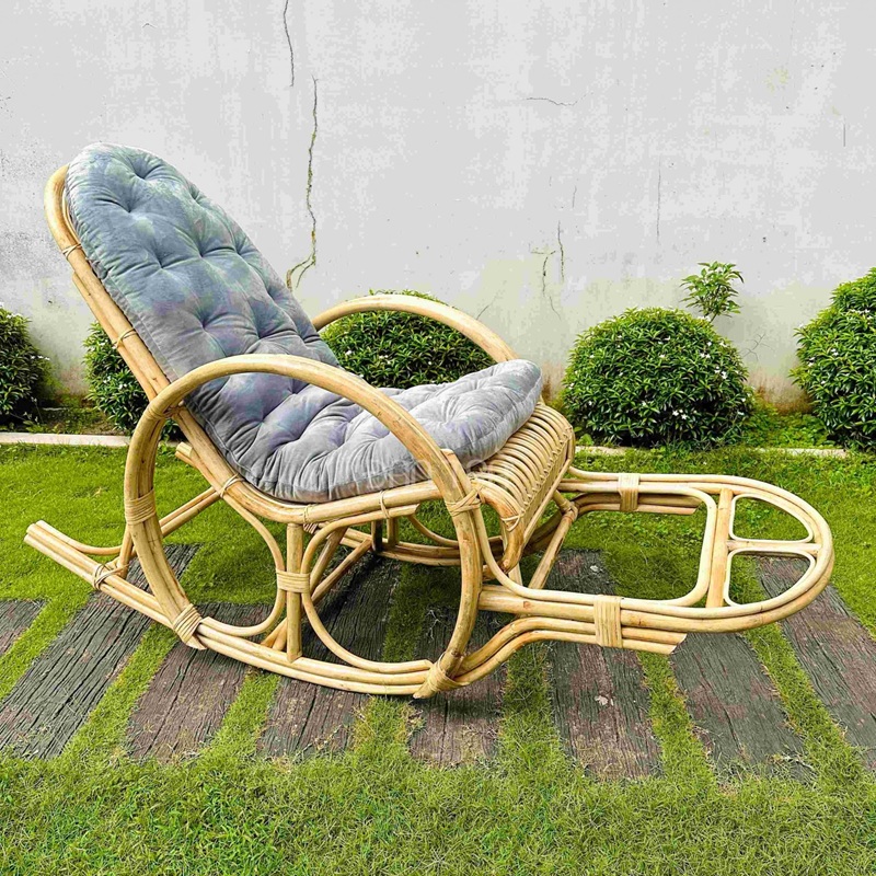 Ghế mây bập bênh